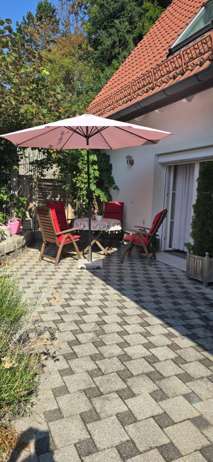 Resi's Zimmer mit Bad und Terrasse Vacation rental in Bavaria