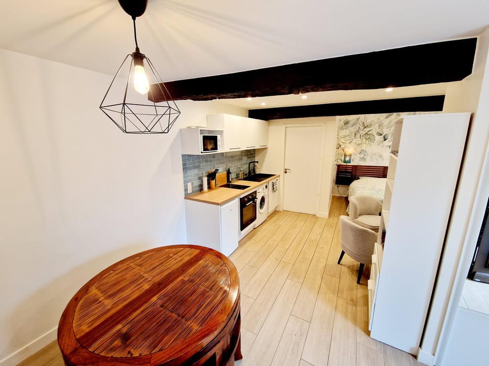 Meals, kitchen