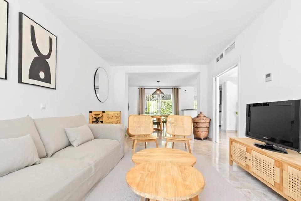 Fantastic 3 bedroom townhouse Los Naranjos RDR424 Apartment in Marbella