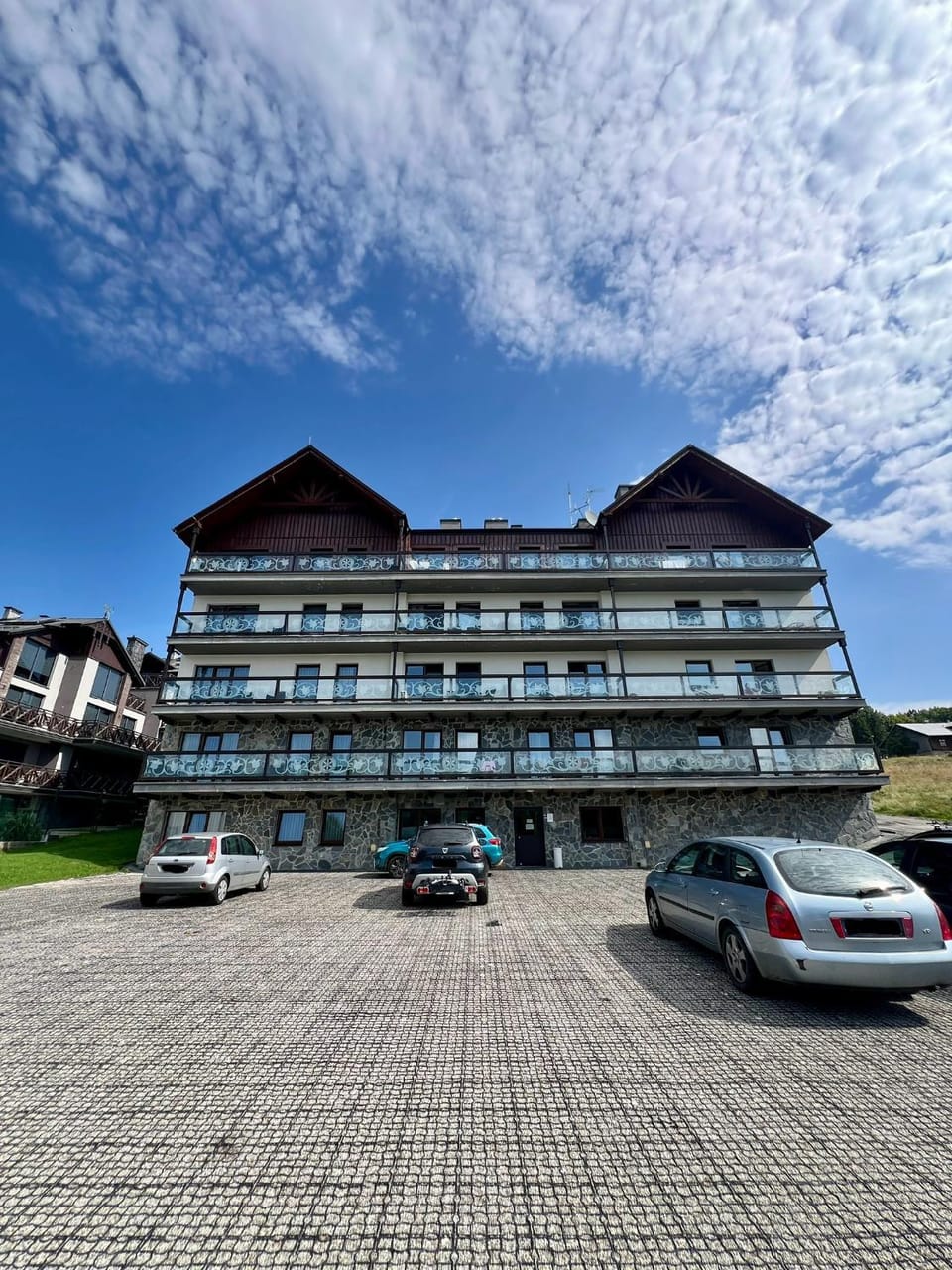 Property building, Parking