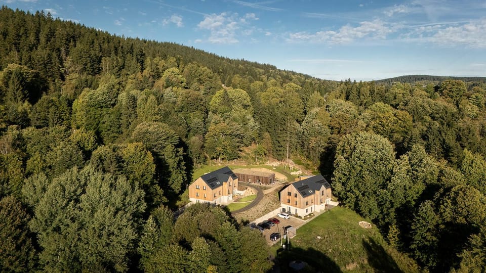 Property building, Natural landscape, Bird's eye view, Mountain view