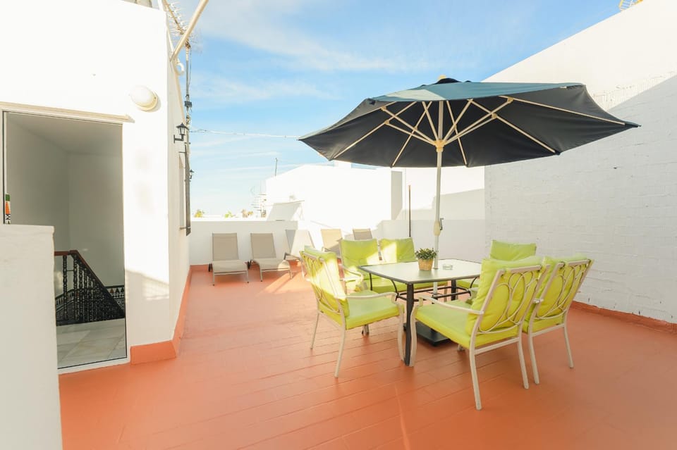 Off site, Day, Balcony/Terrace, sunbed