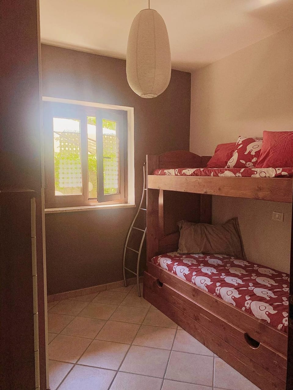 Bed, Bedroom, bunk bed