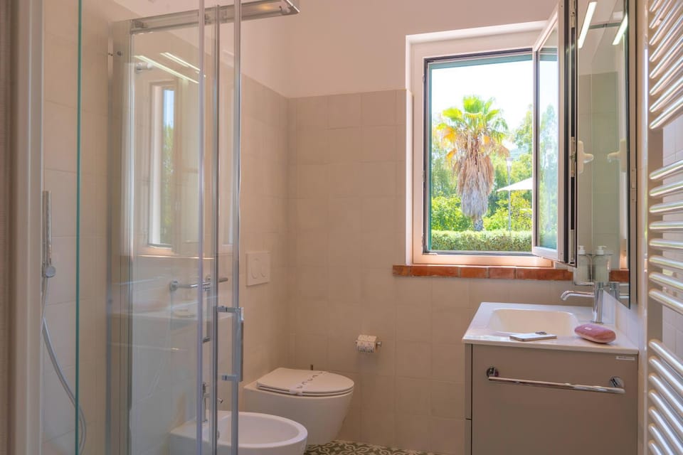 Shower, Toilet, Bathroom, bidet