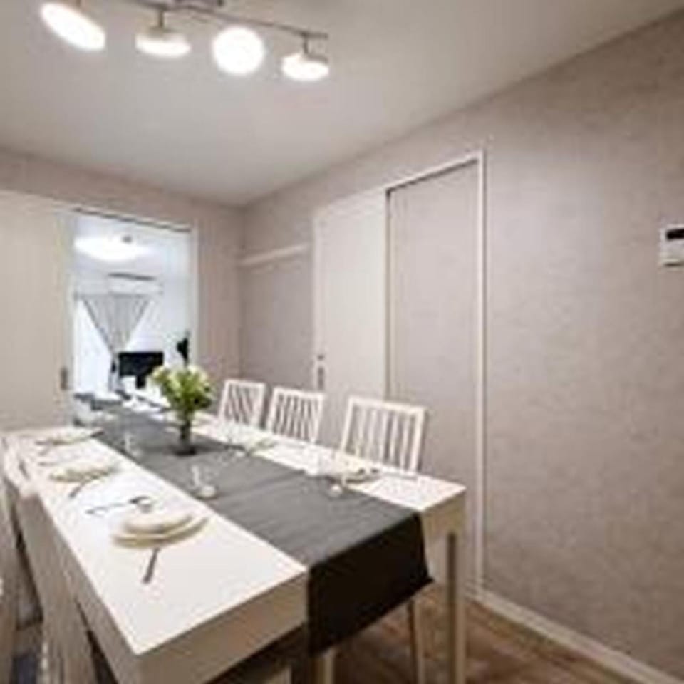 Mutsumi Tsuruhashi 702 むつみ庵鶴橋 702 Apartment in Osaka