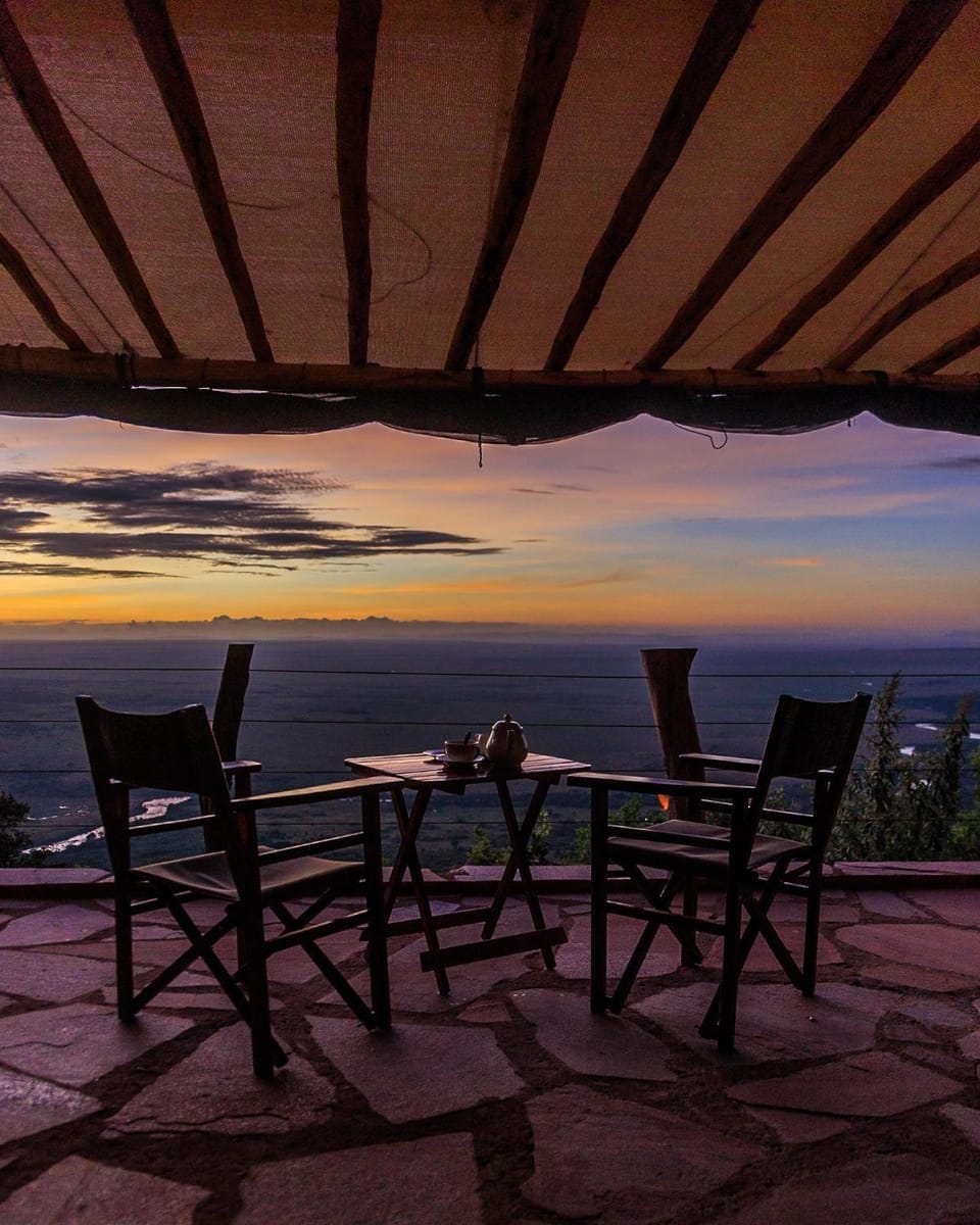 Patio, Day, Natural landscape, View (from property/room), Balcony/Terrace, Dining area, Sunrise, Sunset