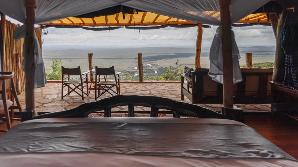 Patio, Bed, Day, Natural landscape, View (from property/room), Balcony/Terrace, Living room, Photo of the whole room, Seating area, Dining area, Bedroom, Mountain view, River view