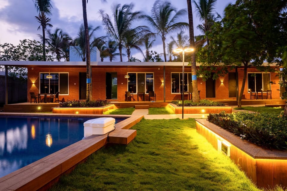 Night, Garden, Swimming pool