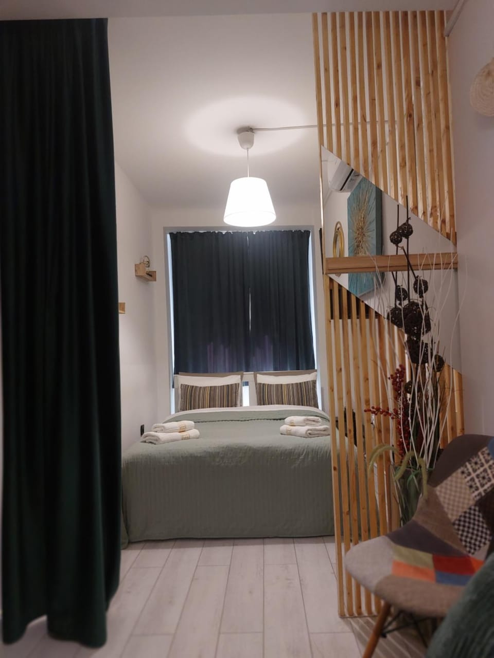 Seating area, Bedroom
