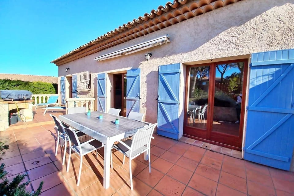 Family house - quiet - common pool - Fréjus House in Fréjus