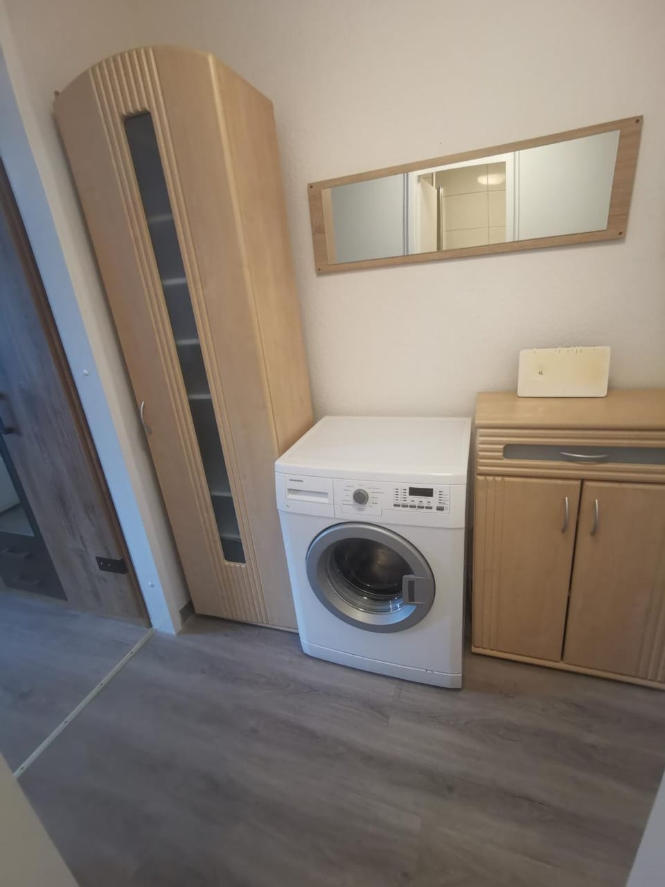 close to citycenter, 5 min metro U1, 50 m bus, Apartment in Munich