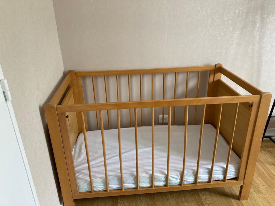 cot