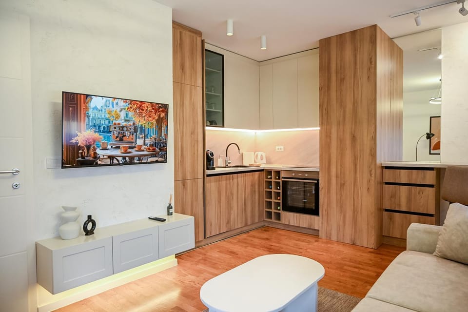 Kitchen or kitchenette, Living room, Seating area, stove