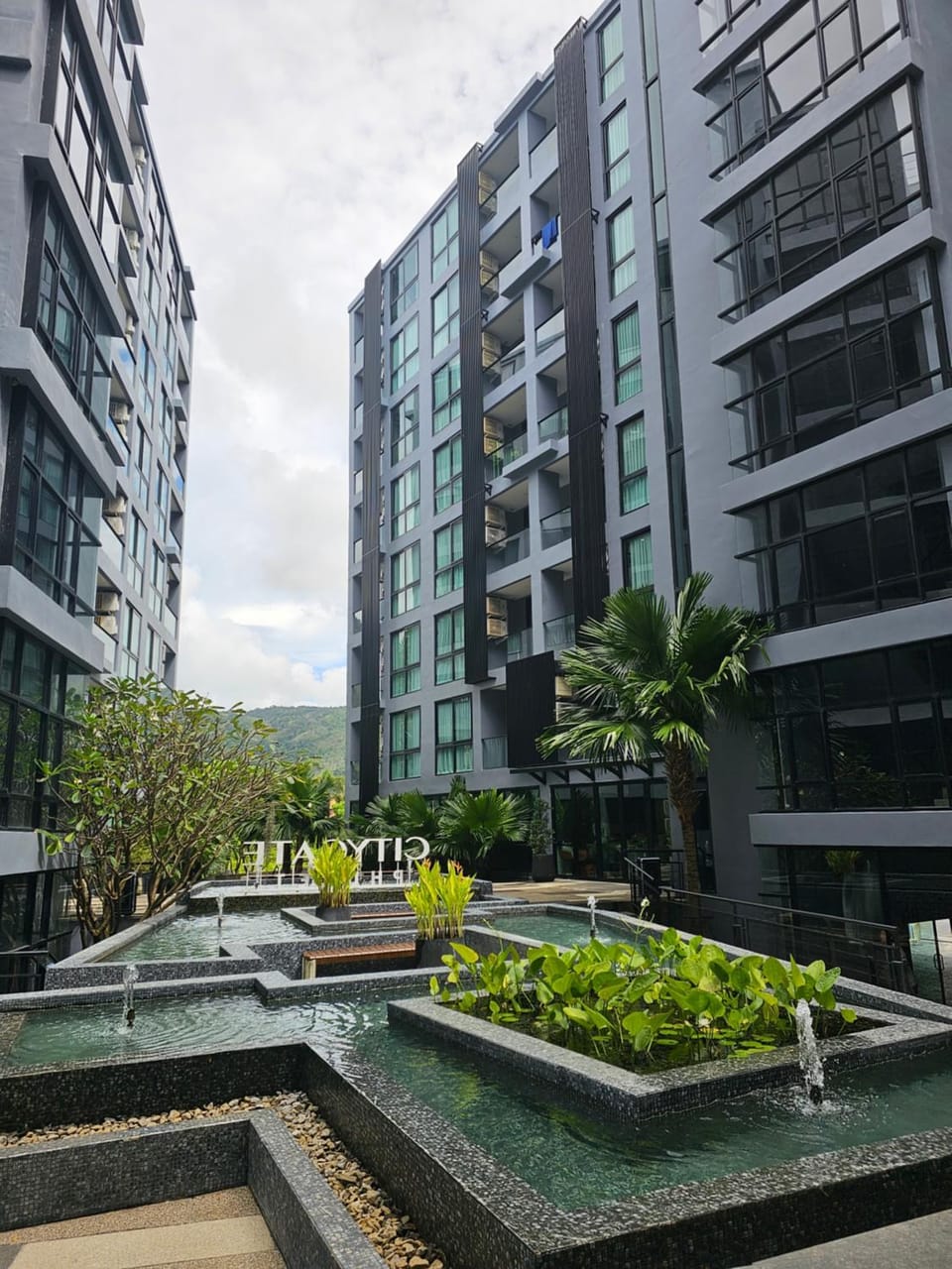Facade/entrance, Pool view