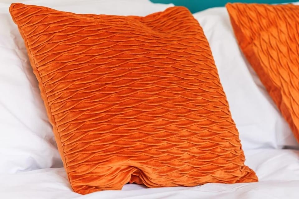 2 Bedroom House in Seaham - Driveway Parking House in England