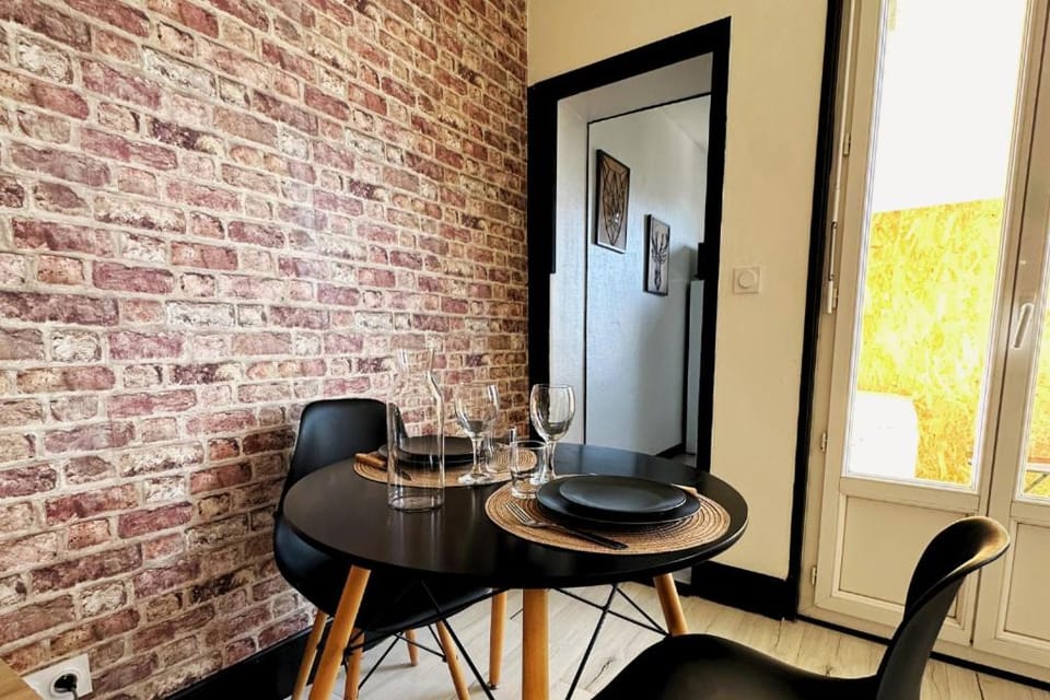 Studio lumineux Apartment in Nouvelle-Aquitaine