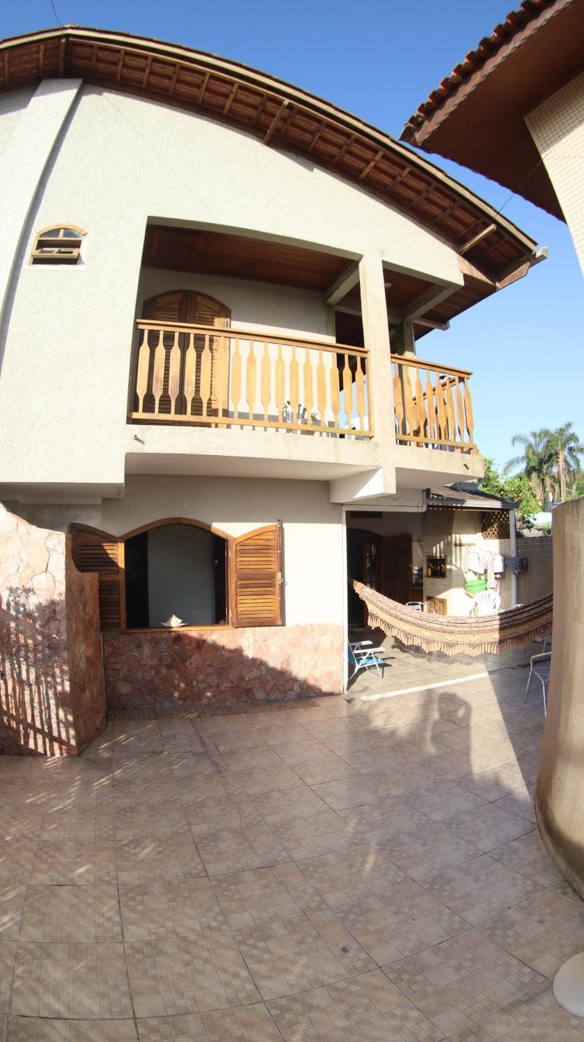Sobrado em frente ao mar - Itapoá House in State of Santa Catarina