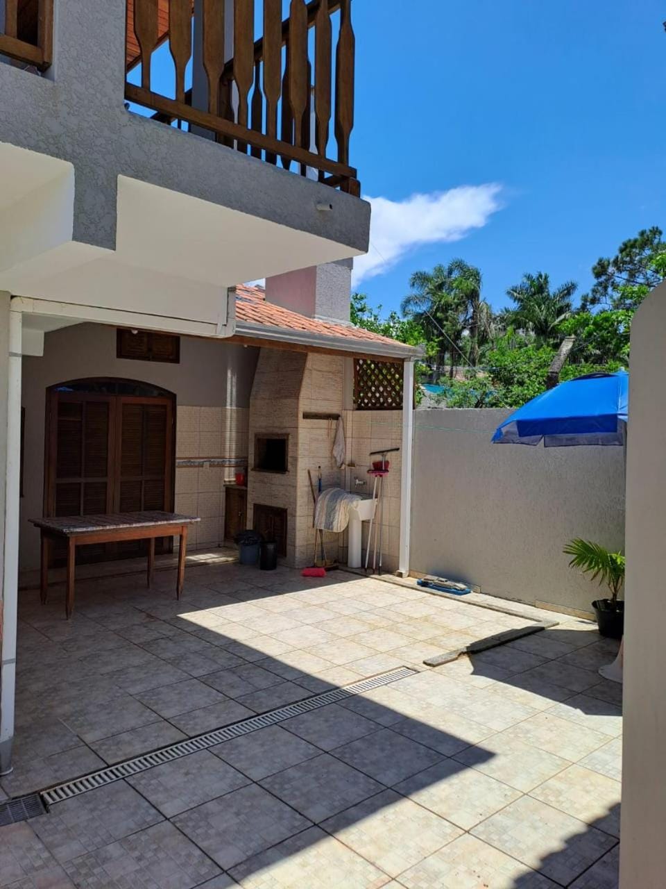 Patio, BBQ facilities, Dining area