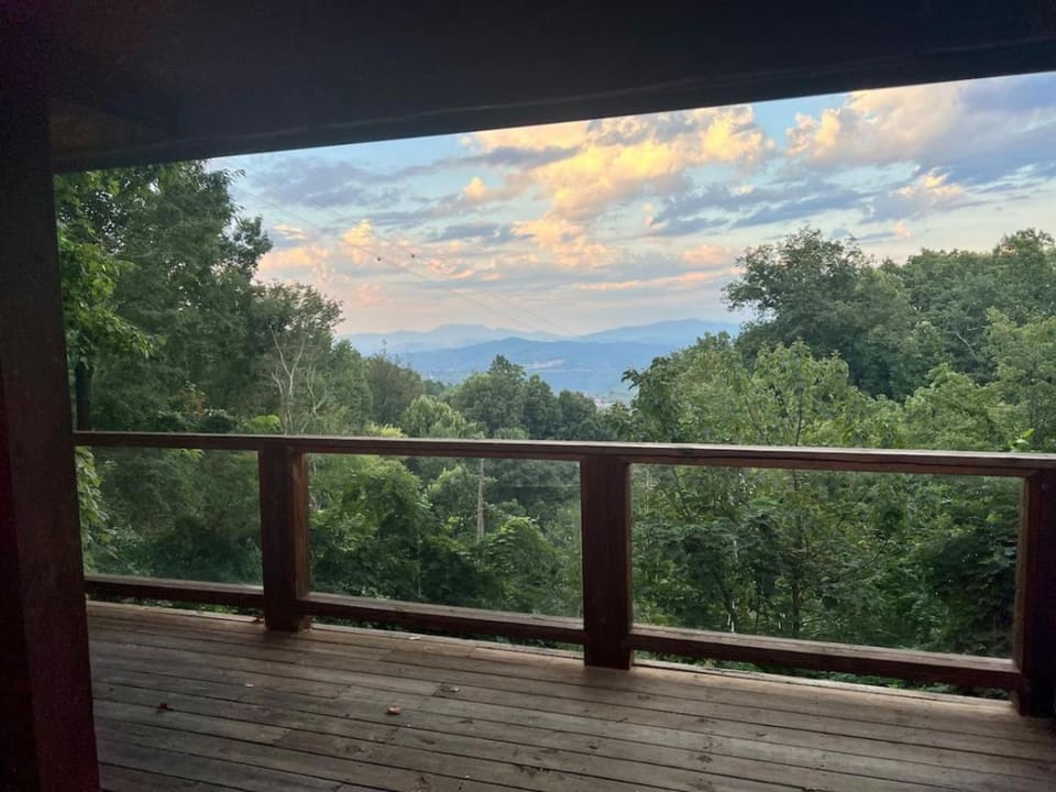 Day, Natural landscape, View (from property/room), Balcony/Terrace, Mountain view