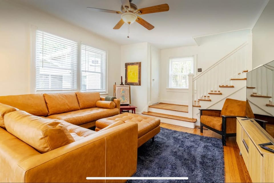 Historic Home, Modern Amenities- 15 Minutes to Downtown Chattanooga- Perfect for Families Apartment in Chattanooga