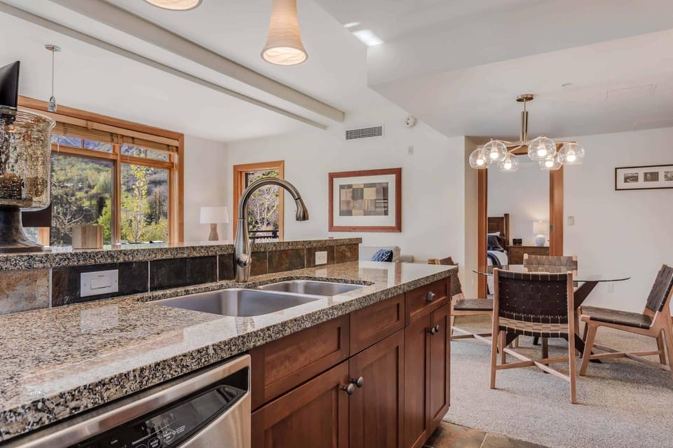 Capitol Peak Lodge 3221 by Snowmass Mountain Lodging Apartment in Snowmass Village