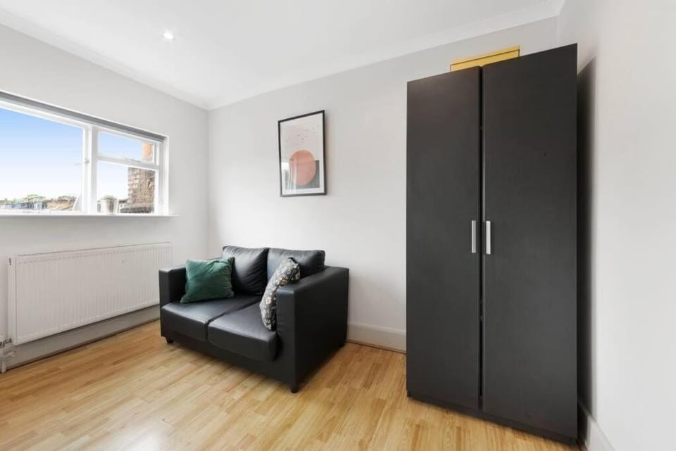 Charming Crouch Hill by MoreThanStays Apartment in London Borough of Islington
