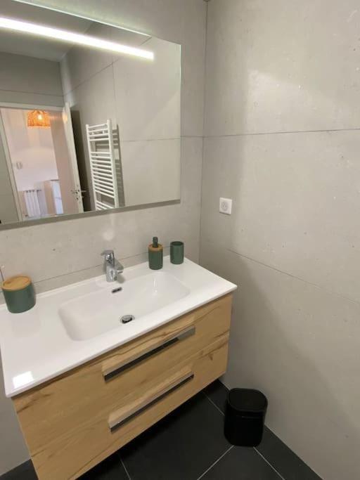 Les Rochers du lac Bed and Breakfast in Sévrier