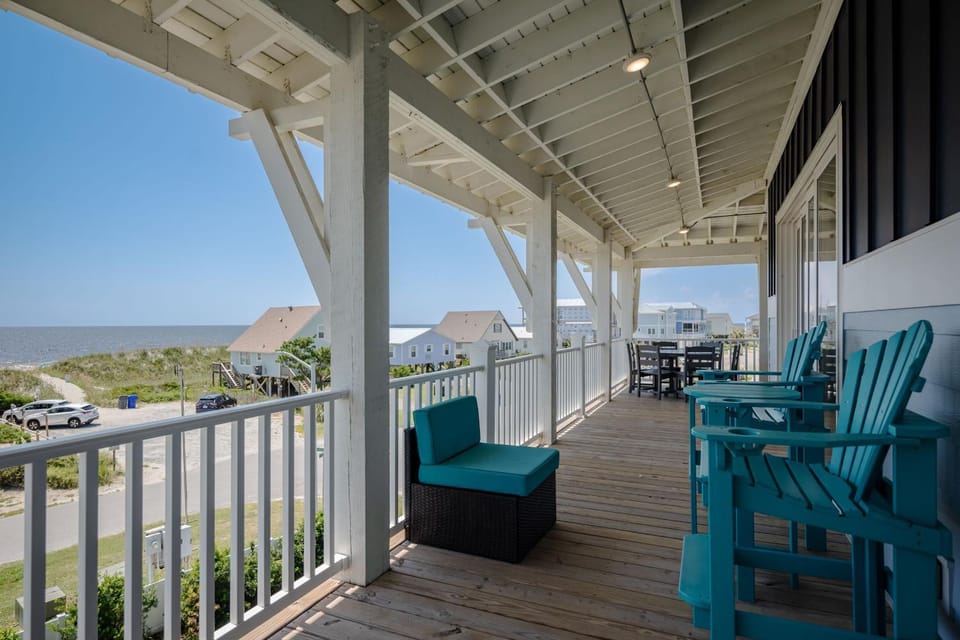 A New Hope by Oak Island Accommodations House in Oak Island