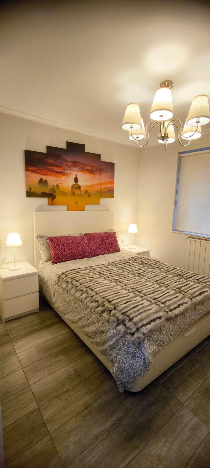 El Piso que buscas recién reformado Los vegas Apartment in Oviedo