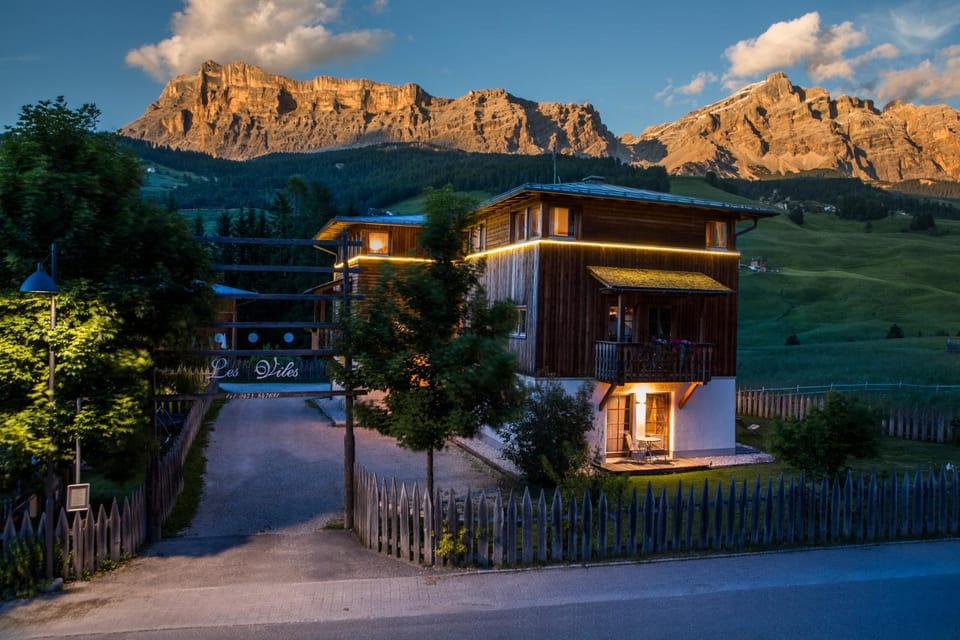 Property building, Natural landscape, Mountain view