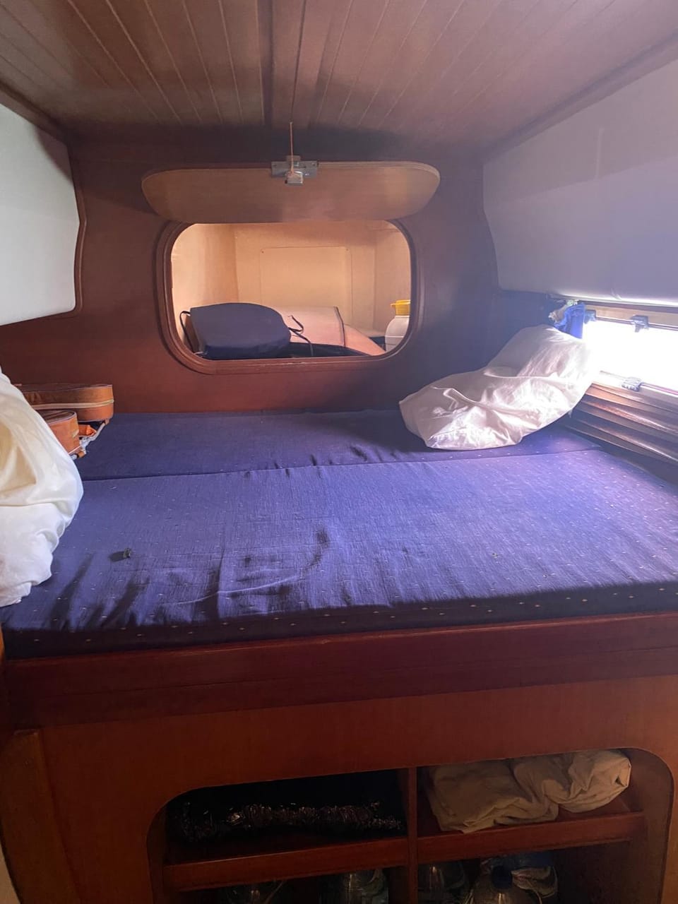 Cabine catamaran Baie de Ste Anne Cabin in Sainte-Anne
