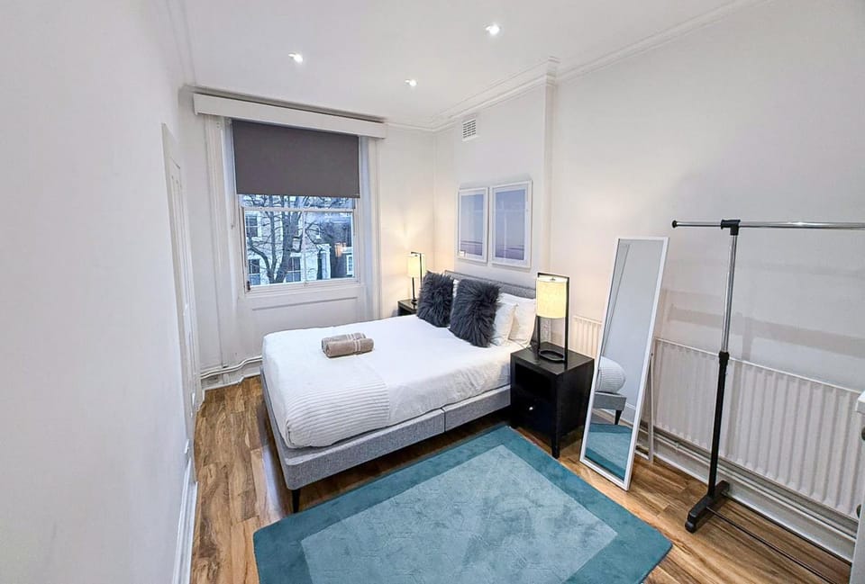 Bed, View (from property/room), Photo of the whole room, Decorative detail, Bedroom, flat iron, hair dryier, heating, internet, towels, wardrobe