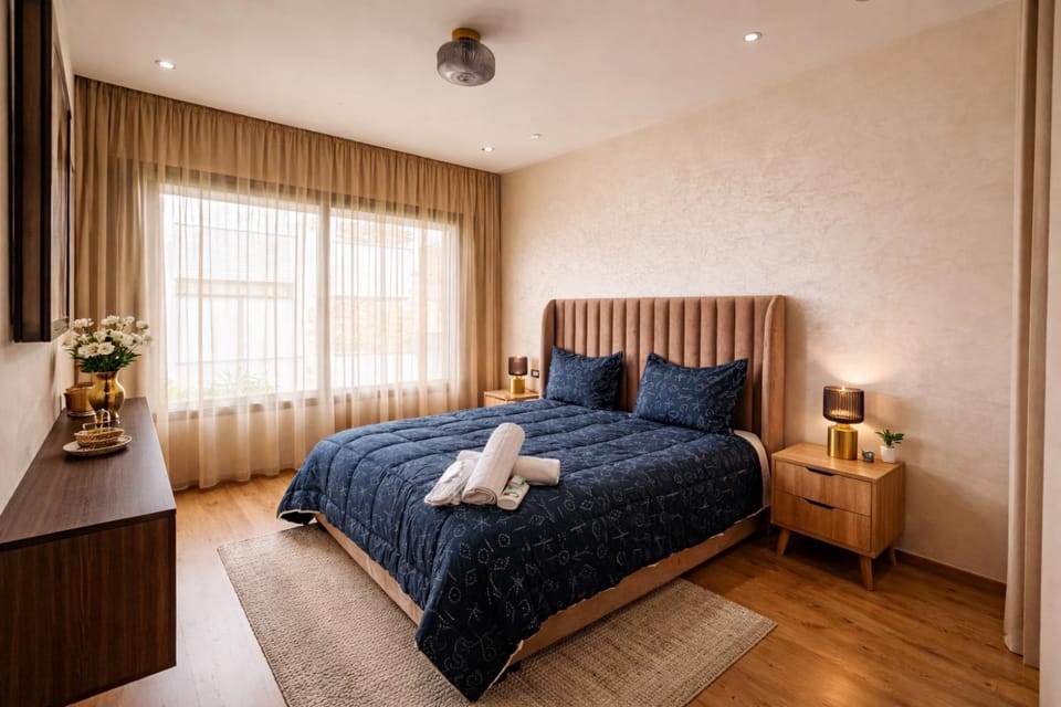 Luxury 2Ch Face Plage 3 Piscines Jardin Apartment in Casablanca-Settat