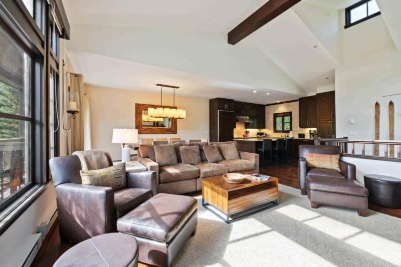 Meadows Townhome A1 by East West Hospitality Apartment in Beaver Creek