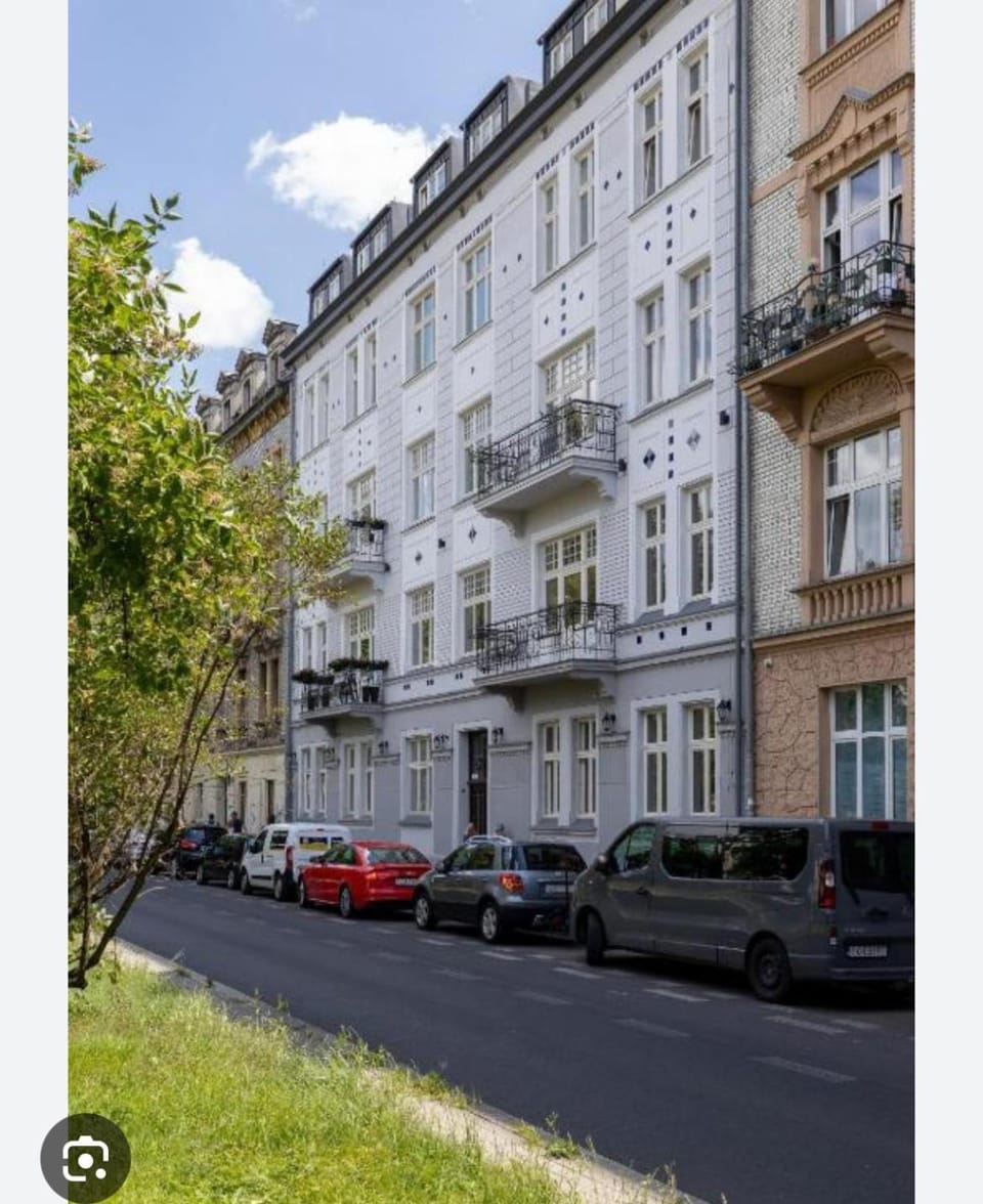 Property building, Parking