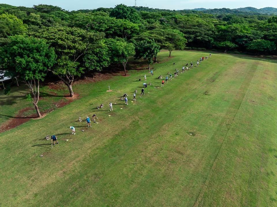 Golf from home! 8BR Lux Villa, Pool, Beach Club! Villa in Guanacaste Province