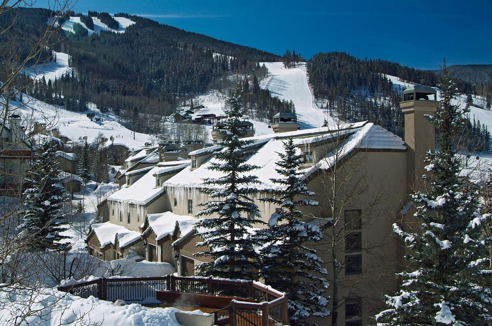Meadows Townhome M2 by East West Hospitality Apartment in Beaver Creek