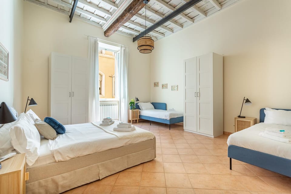 Bed, Bedroom, wardrobe, air conditioner