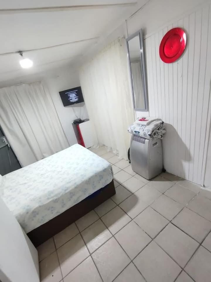 affordable room rustenburg Bed and Breakfast in Gauteng