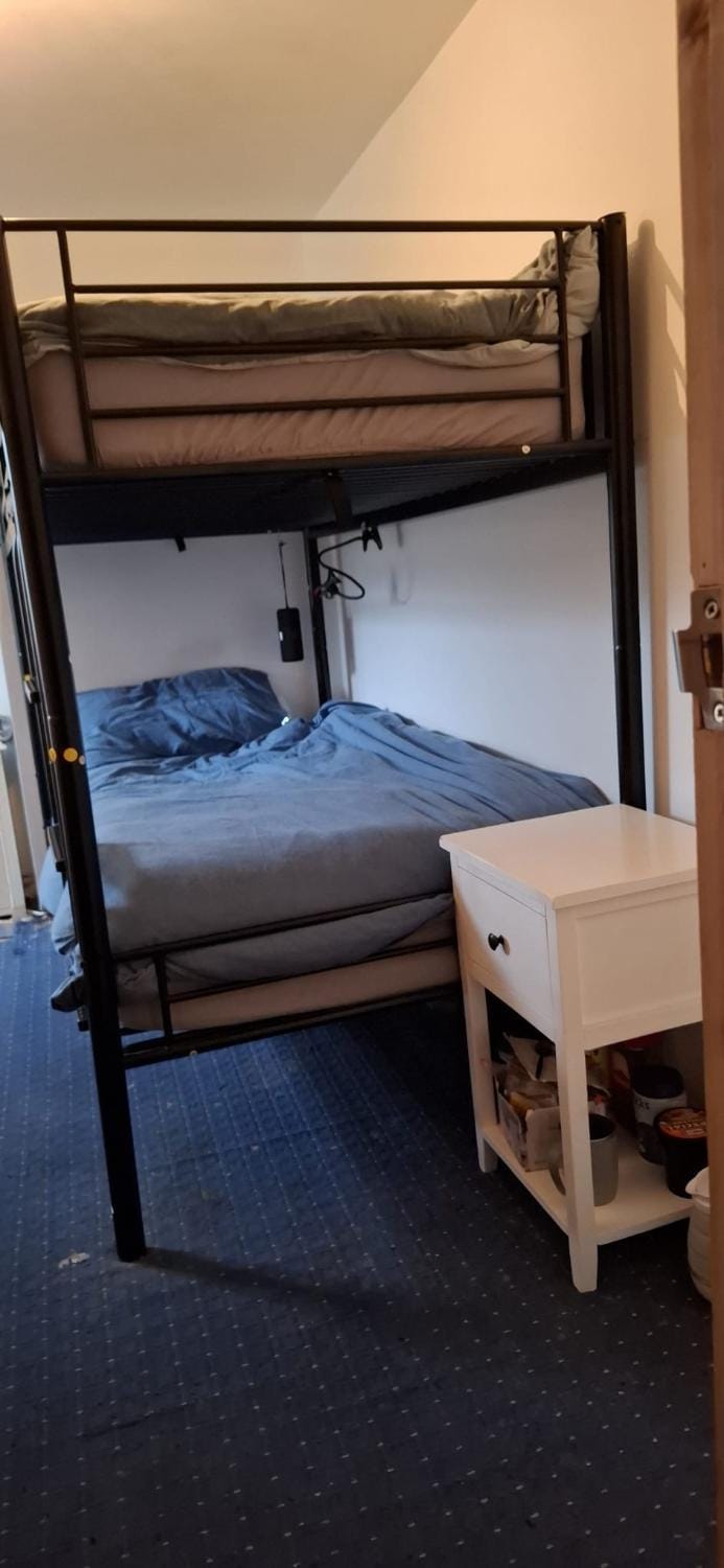 Freedom hostel Hostel in Bury