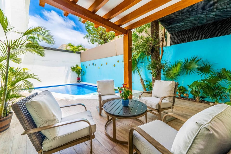 Patio, Seating area, Swimming pool