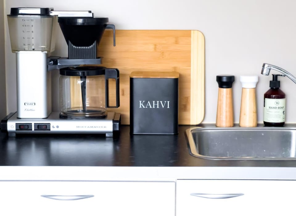 Coffee/tea facilities, Kitchen or kitchenette