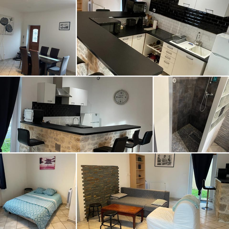 TV and multimedia, Kitchen or kitchenette, Living room, Seating area