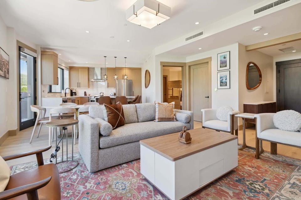 One Riverfront Condo 307 by East West Hospitality Apartment in Avon