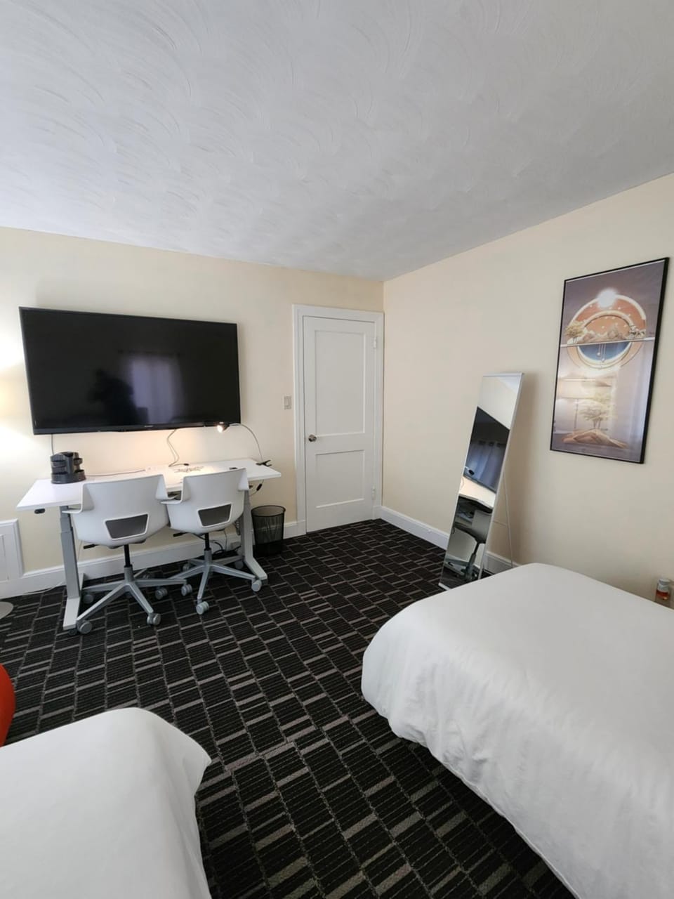 Communal lounge/ TV room, Bedroom