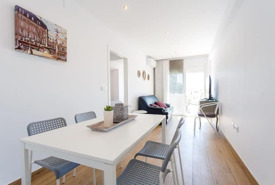 Apartamento primera linea playa Apartment in El Puerto de Santa María
