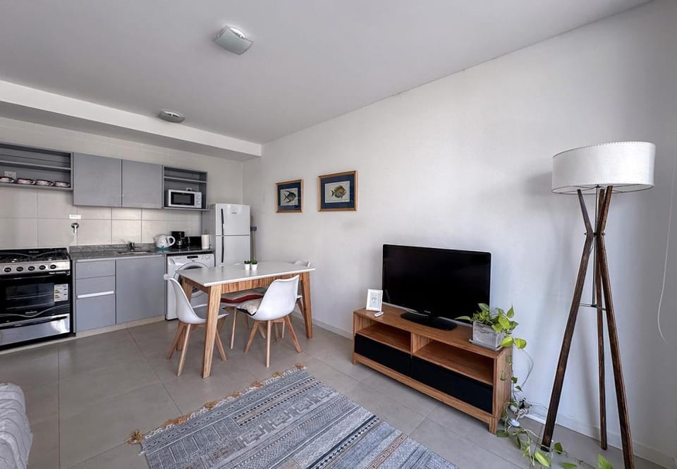 RentUp - Palermo Estudio luminoso con balcon privado y acceso a piscina en terraza hasta 2 huespedes Apartment in Buenos Aires