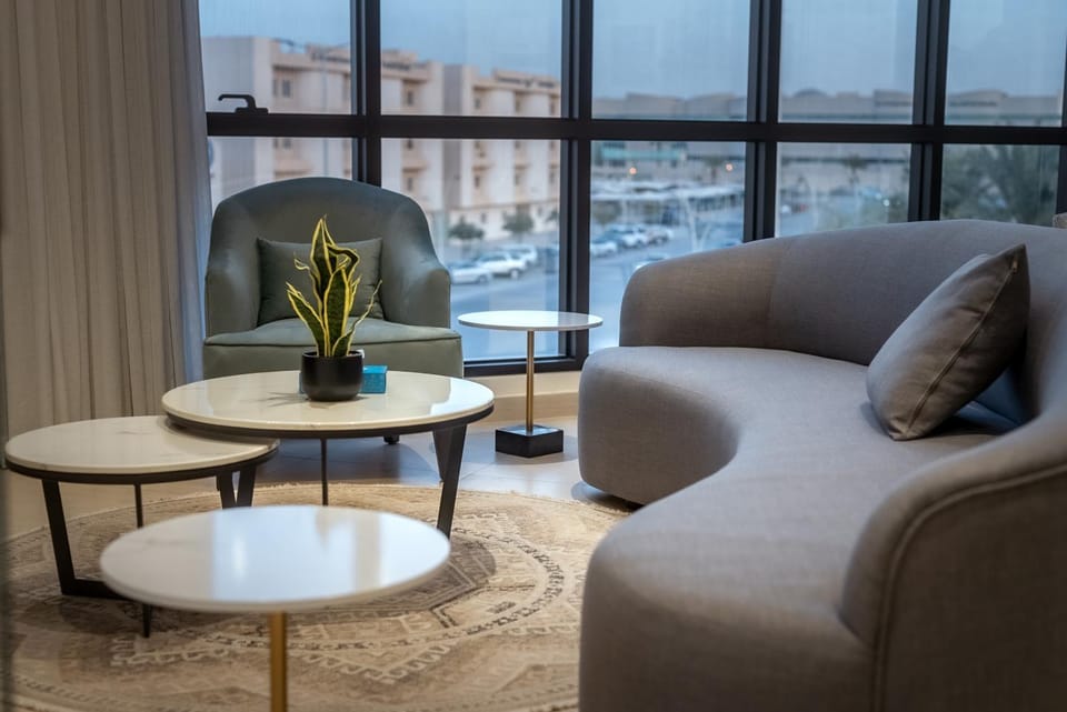 Living room, Seating area