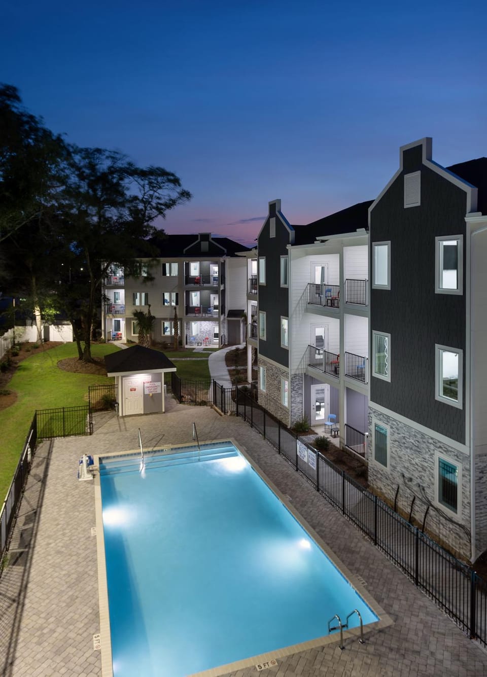 Night, Swimming pool