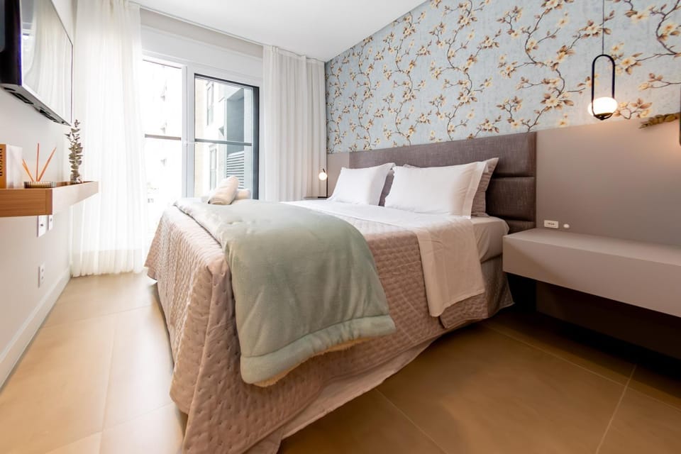 Apto de Alto Padrão em Jurerê Internacional QF6348 Apartment in Florianopolis